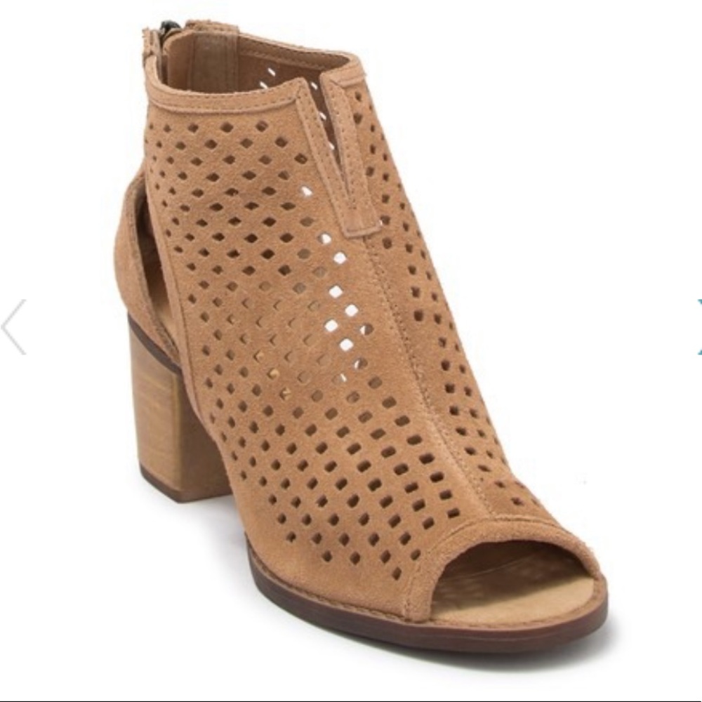 New! Dirty Laundry Peep Toe Booties